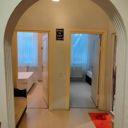 Cozy Galata 2+1 Апартаменты Стамбул