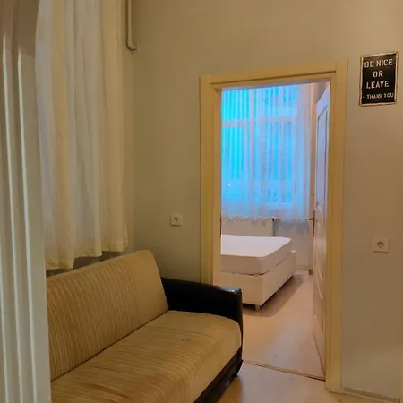 Апартаменты Cozy Galata 2+1 Стамбул